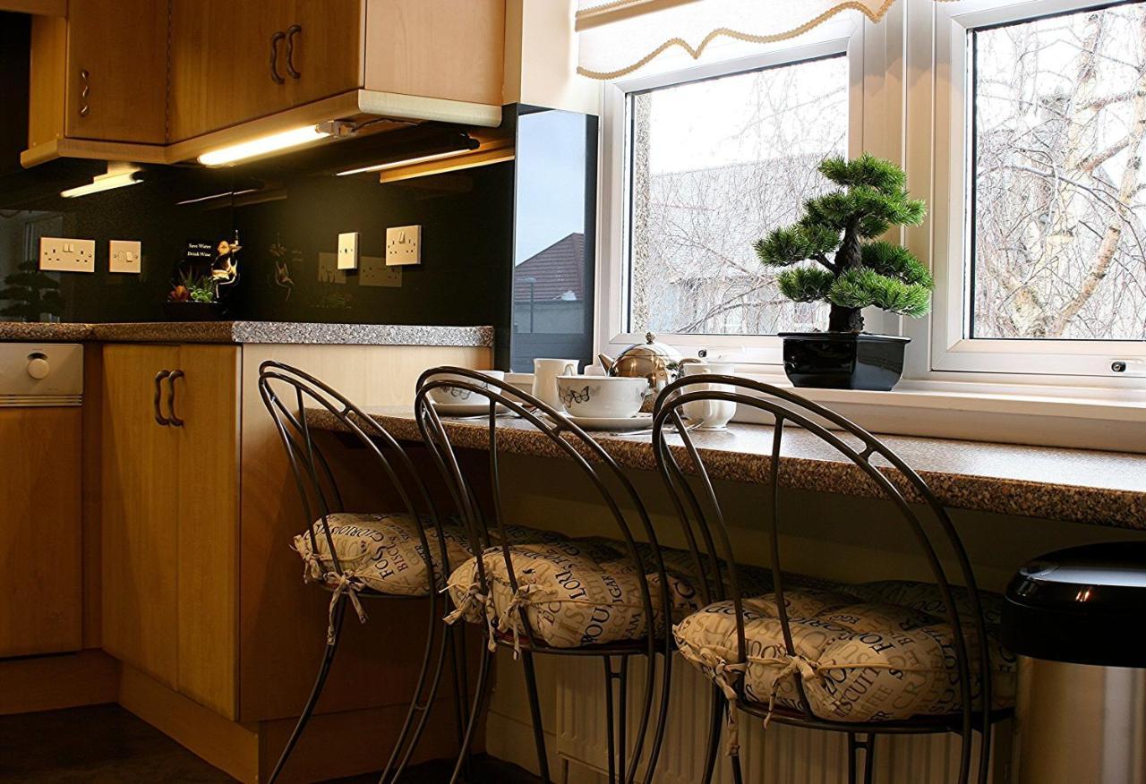 Linden Apartment Stirling Bagian luar foto